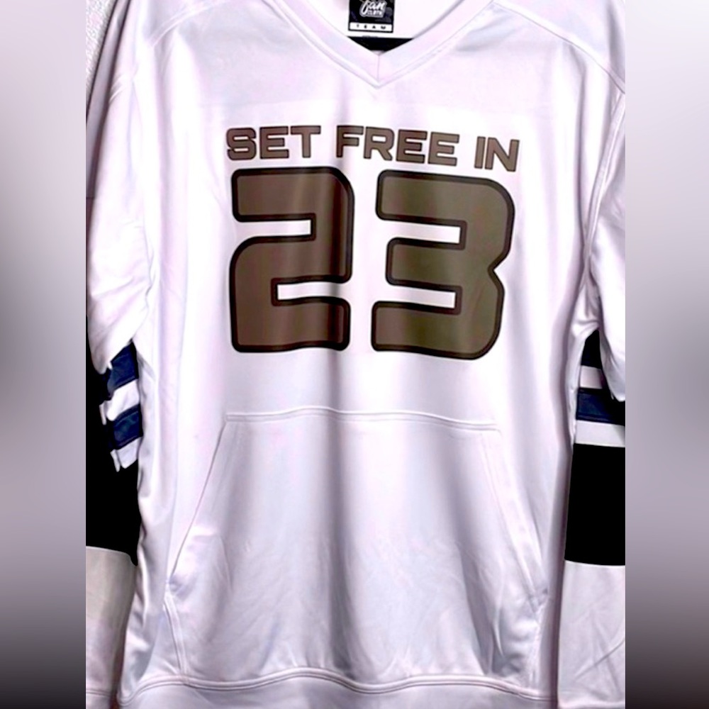 🚨SOLD!!!🚨 NWOT Set Free In 23 Jersey